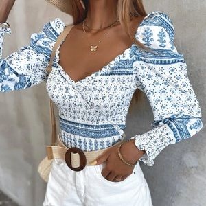 BRAND NEW cropped floral blouse